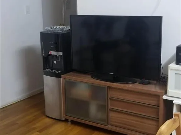 2021 84th St APT 2F, Brooklyn, NY 11214