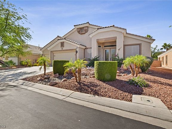 3rd image of 3208 Tanagrine Dr