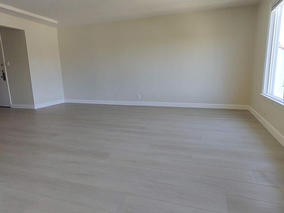 Living Room Alt View