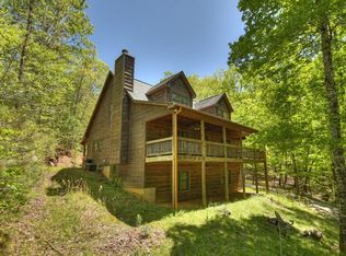 90 Pasha Dr, Ellijay, GA 30540