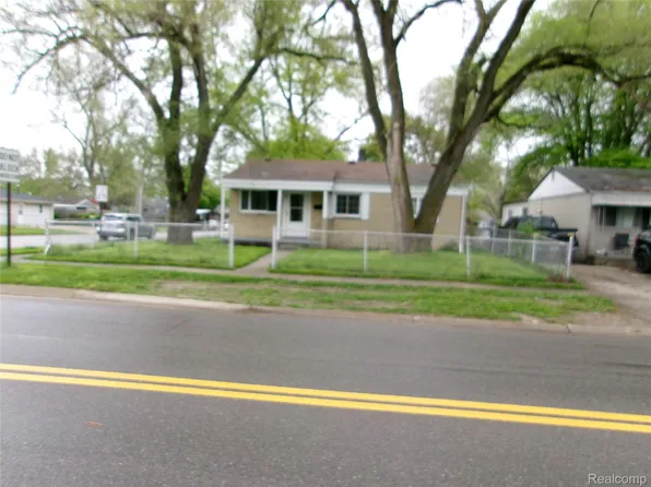 709 Dorset Ave, Ypsilanti, MI 48198