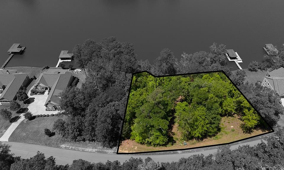 1st image of 139 Spyglass Dr