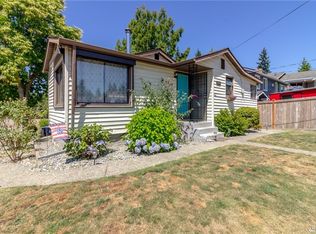 16245 15th Ave SW, Burien, WA 98166