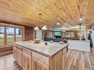 2929 Waterwheel Rd, Emmett, ID 83617