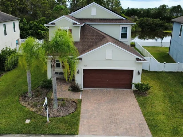 11832 Lake Blvd, New Port Richey, FL 34655