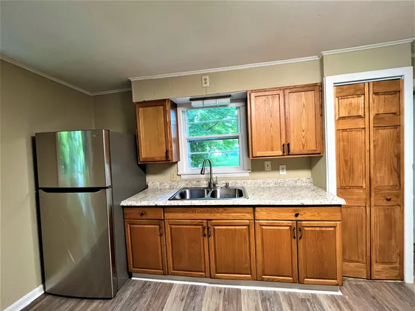 (undisclosed Address), Oneida, NY 13421