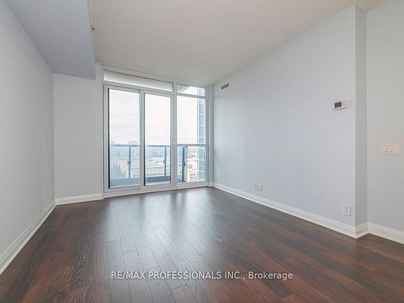 3rd image of 5 Valhalla Inn Rd #1301