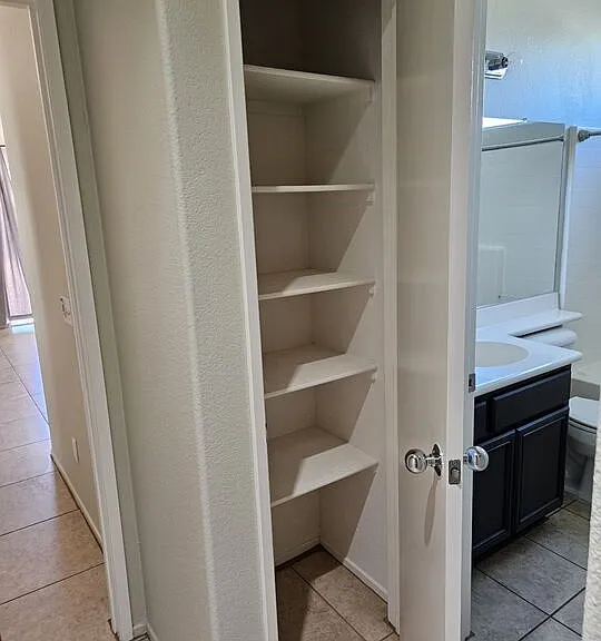 Summit Dr — Photo 15