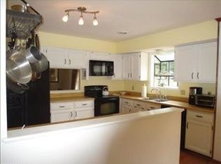 101 Warehouse Crse, Yorktown, VA 23692