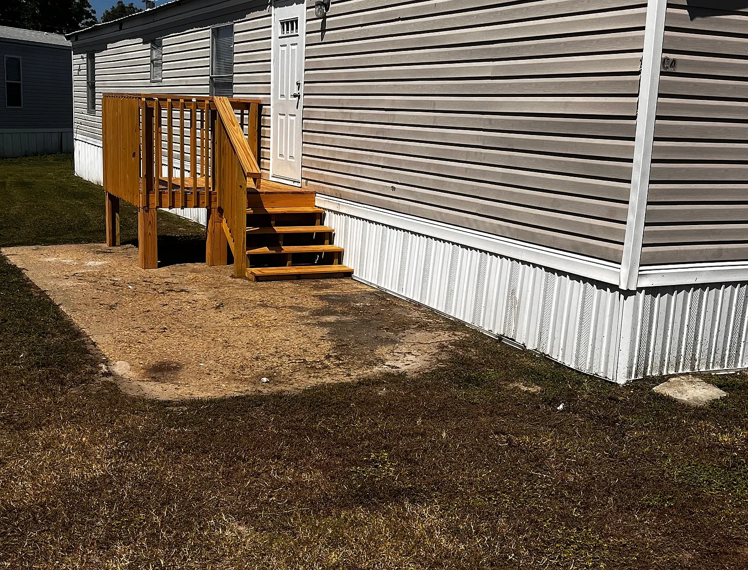 149 Sims Ave — Photo 1