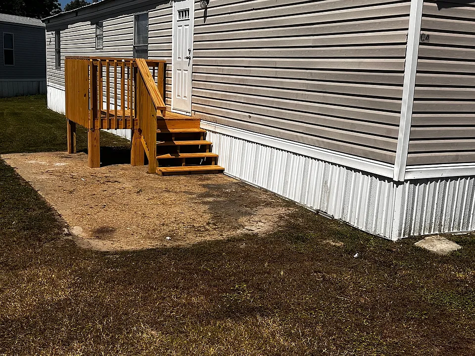 149 Sims Ave #C4