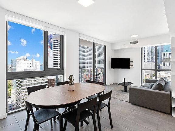 3rd image of 227 NE 2nd Street #2702