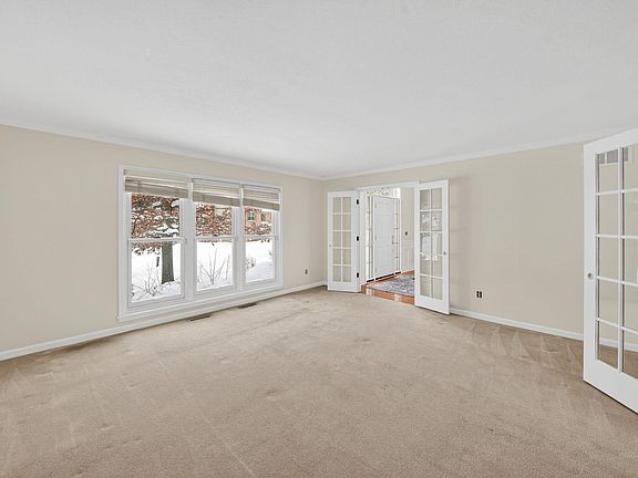 4th image of 15731 Cedar Cove Dr