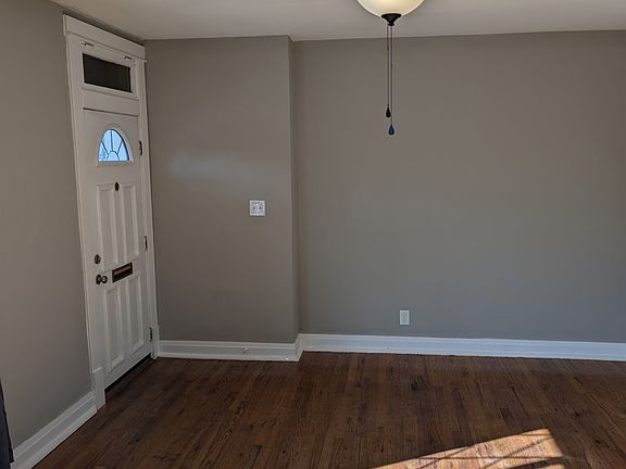 3rd image of 5347 Murdoch Ave Unit 1F