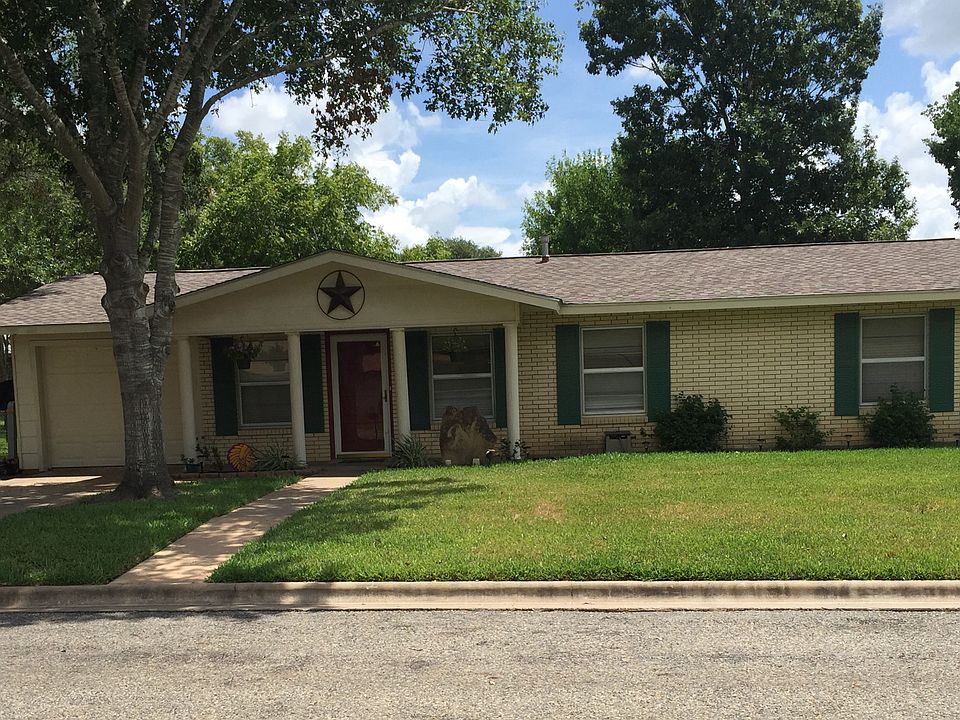 1st image of 911 S Welhausen Ave