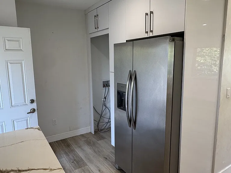 1315 Sonora Ave — Photo 9