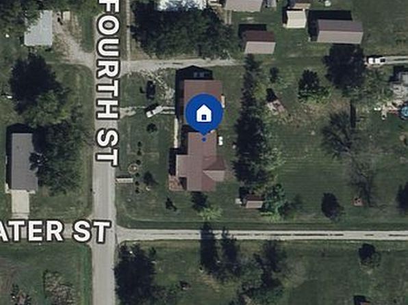 404 NE 4th St, Decatur, IA 50067