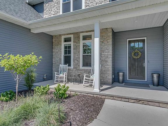 2nd image of 930 Gosling Way Ct