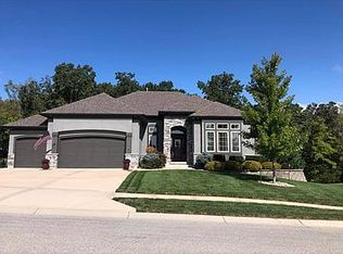 1736 NE Aberdeen Dr, Lees Summit, MO 64064