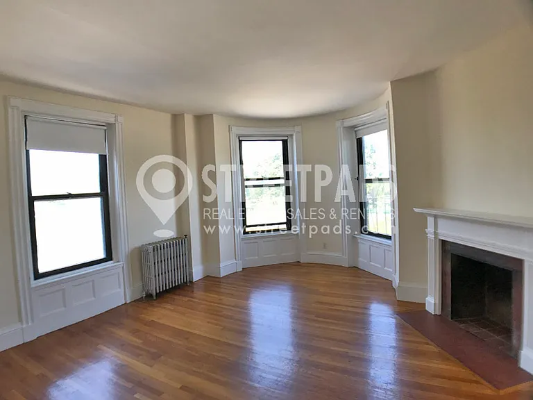 504 Beacon St #45 — Photo 3