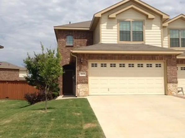 2304 Wood River Pkwy, Mansfield, TX 76063