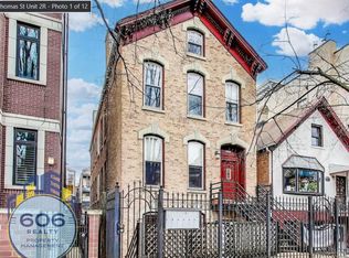 West Town Apartments!, Chicago, IL 60642