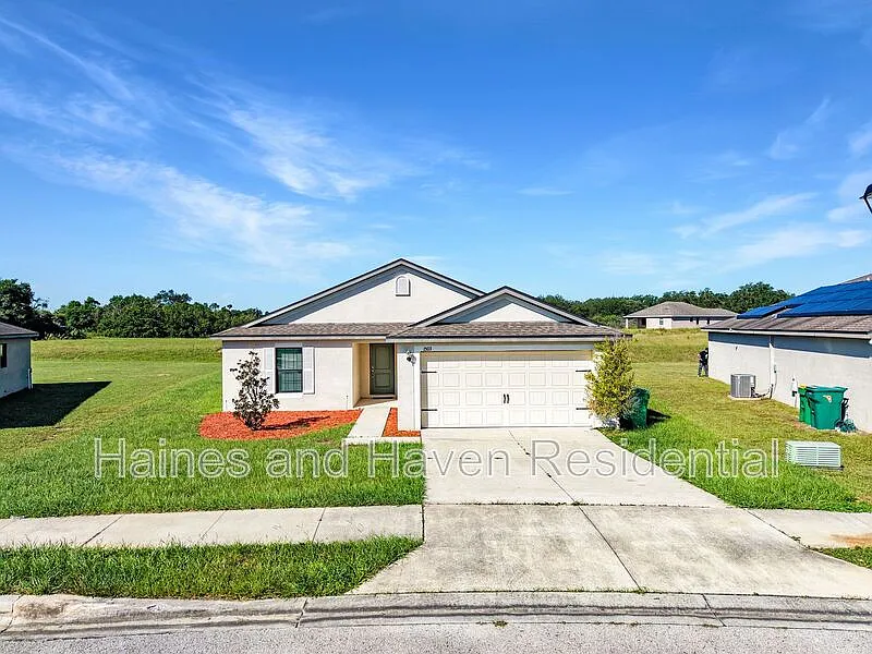 1503 Swan Lake Cir