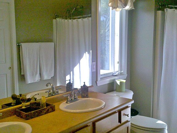 double vanity in master bathroom
