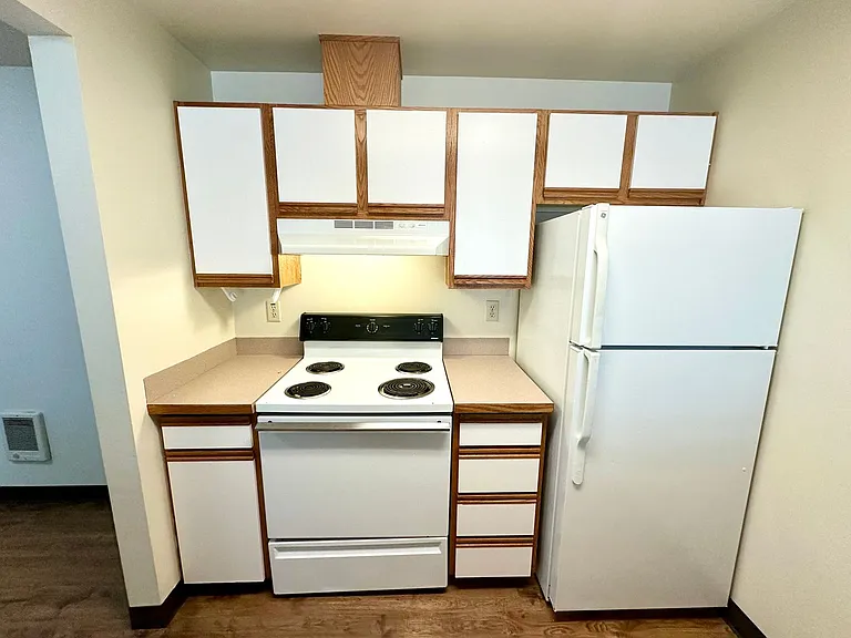 808 Juniper Ave — Photo 32