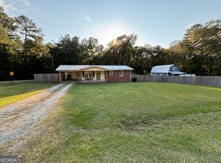 114 Creekwood Rd, Cochran, GA 31014