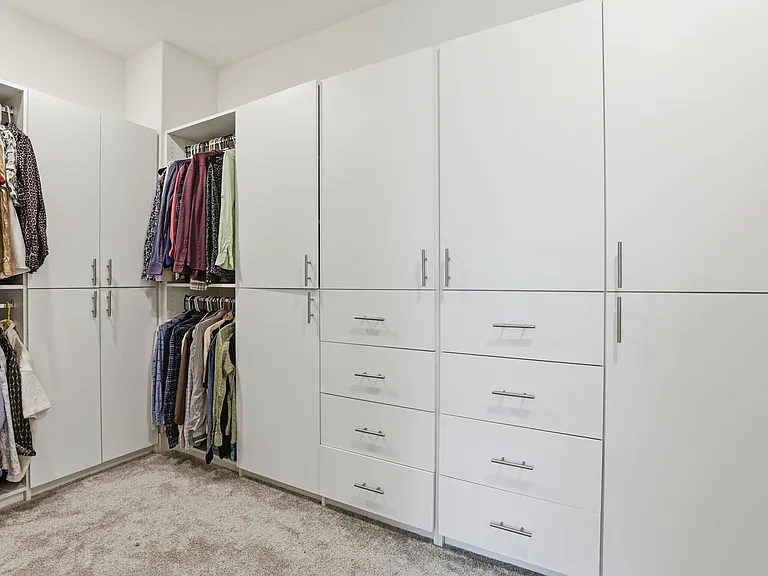 3037 Copley Dr — Photo 11