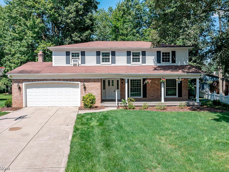 1st image of 16953 Deerfield Dr