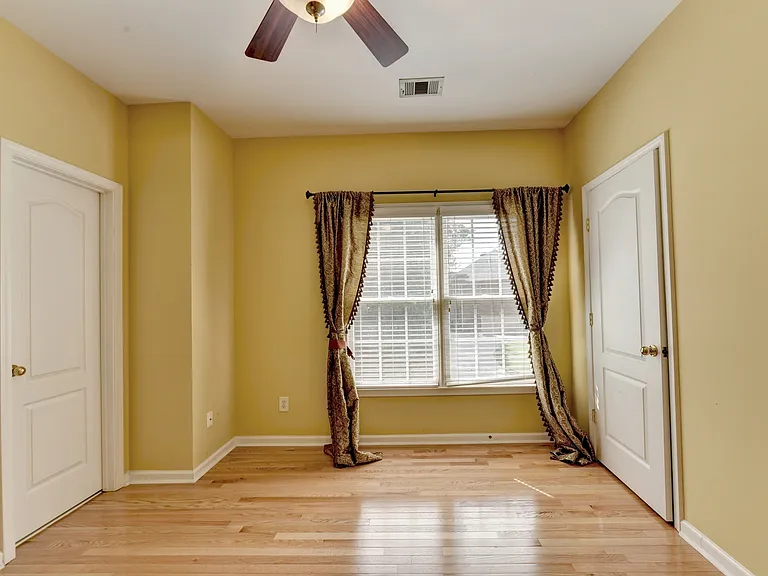 1712 Chattakay Ln — Photo 37