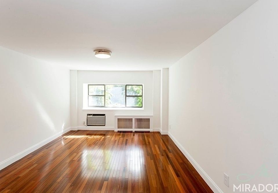 1st image of 27 W 16th St APT 3B