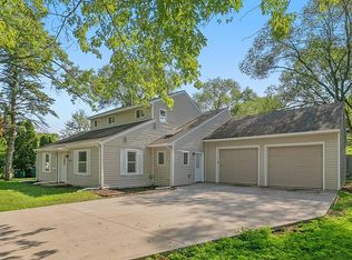 1833 Hampshire Ave S, Saint Louis Park, MN 55426