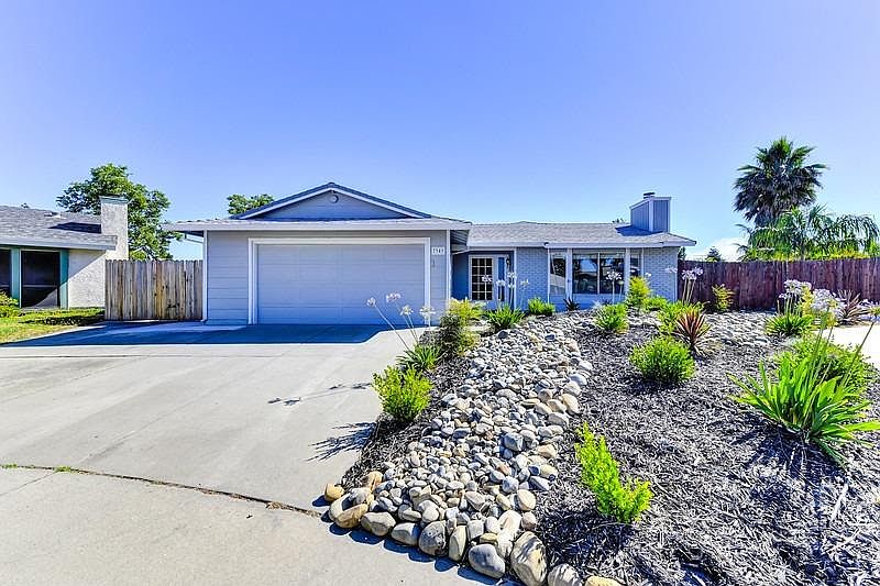 1st image of 7949 Graylodge Ct