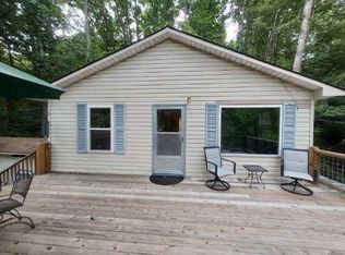 88 Valley Rd, Franklin, NC 28734