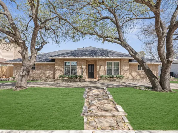 9608 Bill Browne Ln, Dallas, TX 75243