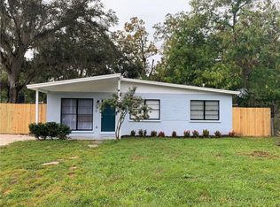 810 28th St E, Bradenton, FL 34208