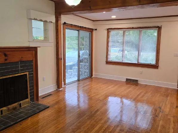 2182 Morattico Rd, Lancaster, VA 22503