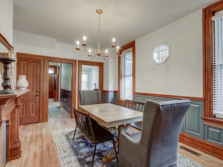 732 Chestnut St — Photo 6
