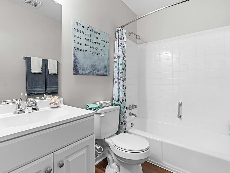 Brook Hill Townhouse — Photo 16