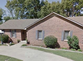 615 Sugg Ave, Dyersburg, TN 38024