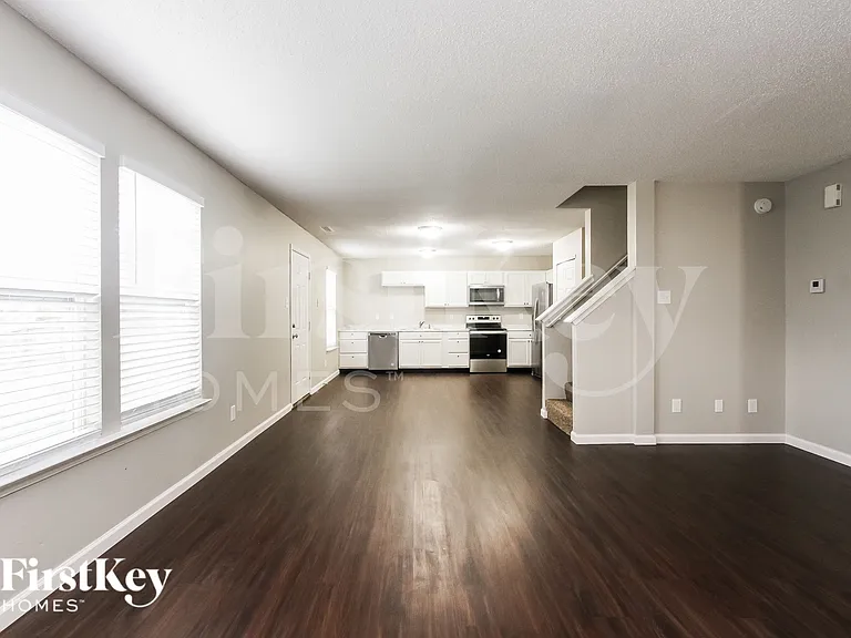 9140 Wandflower Dr — Photo 5