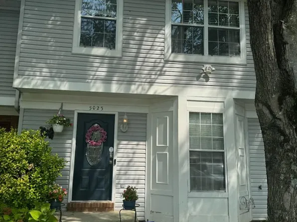 5025 Buena Vista Dr, Dumfries, VA 22025