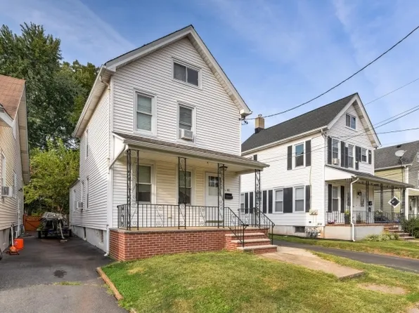 40 2nd St, Raritan Boro, NJ 08869