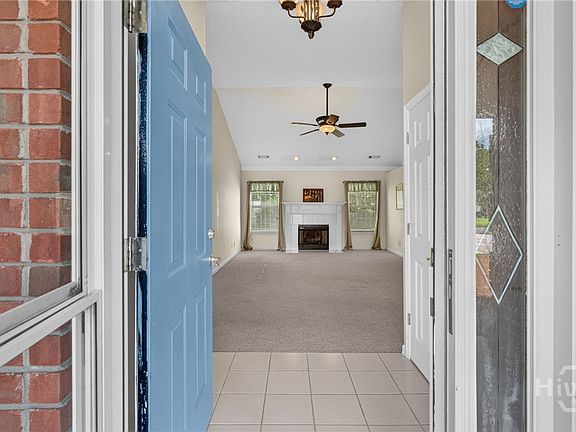 5th image of 33 Mallorys Way