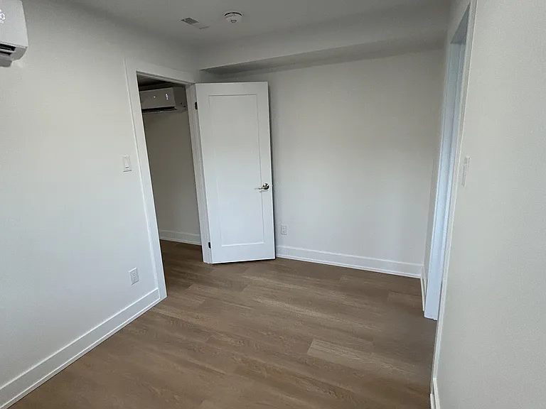 137 Curzon St #3 — Photo 13