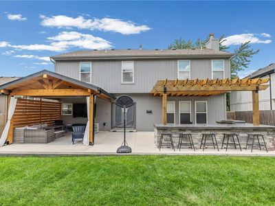 18713 W 160th St, Olathe, KS, 66062