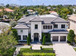 550 Golden Harbour Dr, Boca Raton, FL 33432